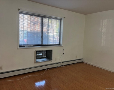 40-50 Case Street - Photo Thumbnail 4