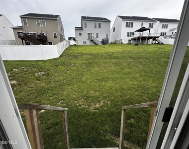 20 Harbor Lane - Photo Thumbnail 19