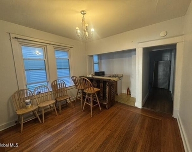 442 Morris Street - Photo Thumbnail 3