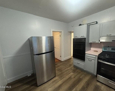 442 Morris Street - Photo Thumbnail 17