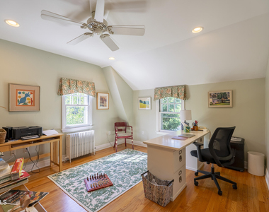 292 Lake Avenue - Photo Thumbnail 19