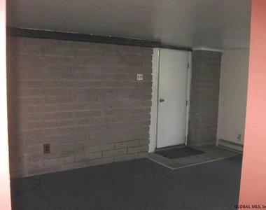2010 Curry Road - Photo Thumbnail 3