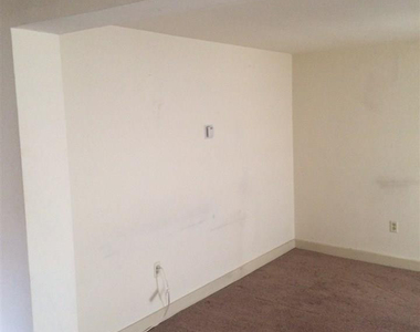 1007 19th Street - Photo Thumbnail 12