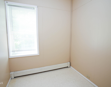 31 Willow Street - Photo Thumbnail 11