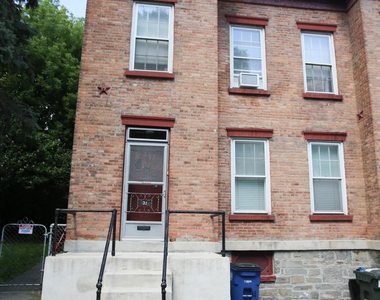 31 Willow Street - Photo Thumbnail 13