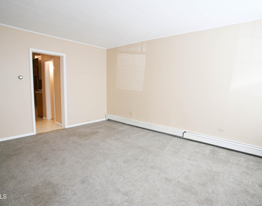 31 Willow Street - Photo Thumbnail 1