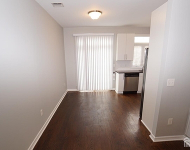 1299 St. George Avenue - Photo Thumbnail 18