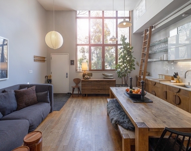 44 Sharon Street - Photo Thumbnail 2