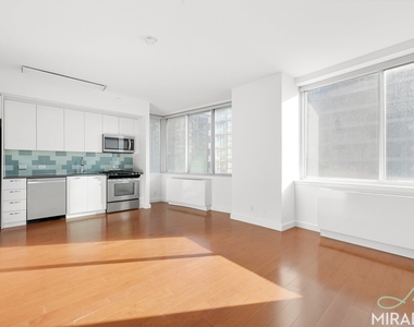 80 Dekalb Avenue - Photo Thumbnail 1