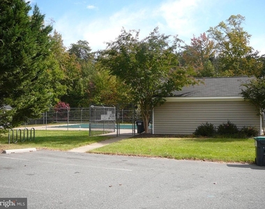 406 Park Cove Drive - Photo Thumbnail 30