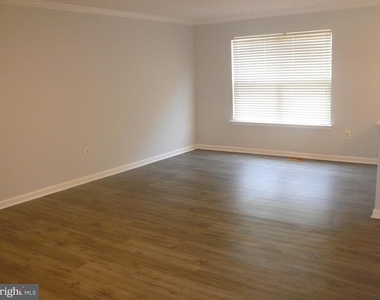 406 Park Cove Drive - Photo Thumbnail 17