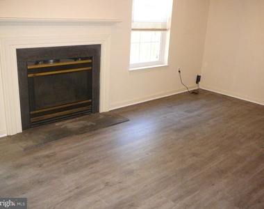 406 Park Cove Drive - Photo Thumbnail 15