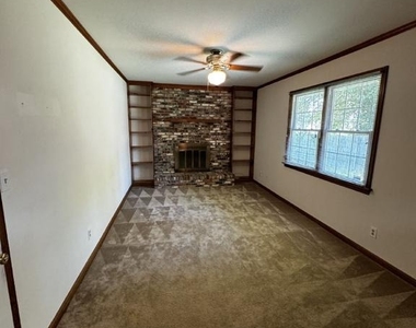 5088 Blarney Street - Photo Thumbnail 5
