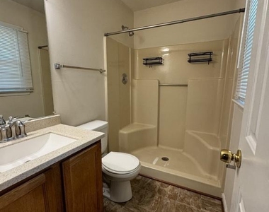 5088 Blarney Street - Photo Thumbnail 17