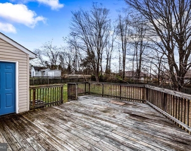 10704 Live Oak Court - Photo Thumbnail 22