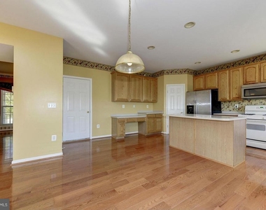 2768 Myrtlewood Drive - Photo Thumbnail 10