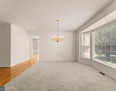 8309 Double Eagle Street - Photo Thumbnail 8
