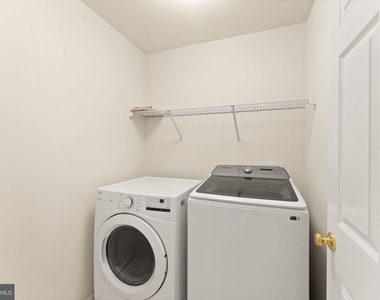 8309 Double Eagle Street - Photo Thumbnail 48