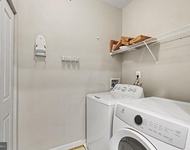 500 Belmont Bay Drive - Photo Thumbnail 23