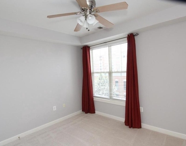 500 Belmont Bay Drive - Photo Thumbnail 8