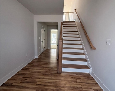 8795 Kensington Church Street - Photo Thumbnail 26