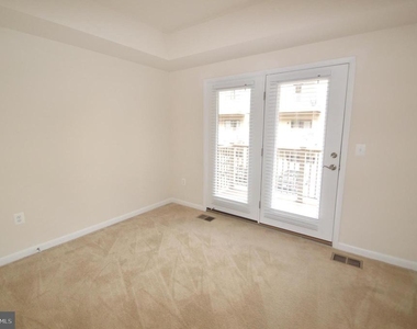 20508 Milbridge Terrace - Photo Thumbnail 25