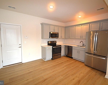 20508 Milbridge Terrace - Photo Thumbnail 9