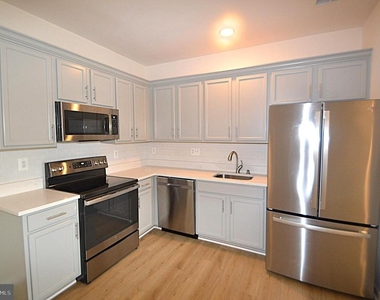 20508 Milbridge Terrace - Photo Thumbnail 13