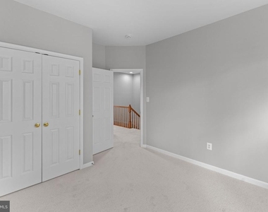 44253 Huron Terrace - Photo Thumbnail 41
