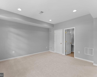 44253 Huron Terrace - Photo Thumbnail 3