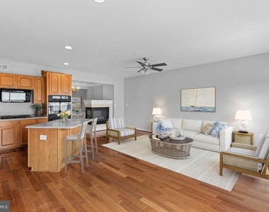 44253 Huron Terrace - Photo Thumbnail 24