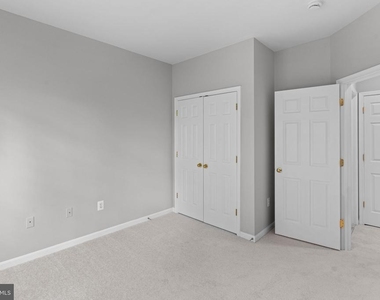 44253 Huron Terrace - Photo Thumbnail 42