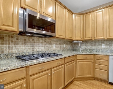 4694 Helen Winter Terrace - Photo Thumbnail 16