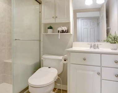 4694 Helen Winter Terrace - Photo Thumbnail 33