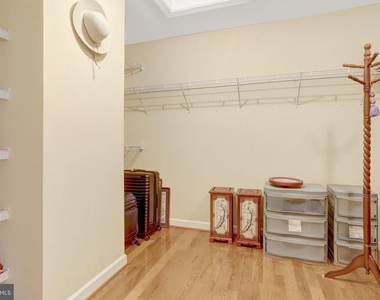 4694 Helen Winter Terrace - Photo Thumbnail 27