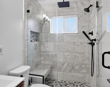 2218 Farrington Avenue - Photo Thumbnail 16