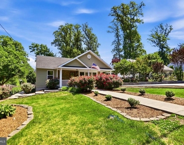 2007 Nordlie Place - Photo Thumbnail 1