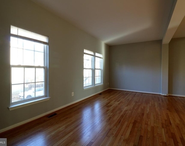 2581 Sutters Mill Drive - Photo Thumbnail 13