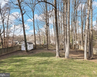 5200 Holden Street - Photo Thumbnail 41