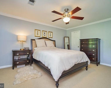 1230 Weatherstone Court - Photo Thumbnail 15