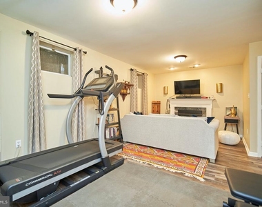 1230 Weatherstone Court - Photo Thumbnail 23