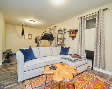 1230 Weatherstone Court - Photo Thumbnail 21