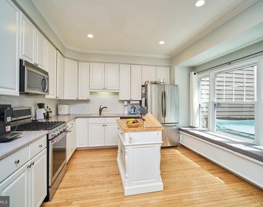 1230 Weatherstone Court - Photo Thumbnail 10