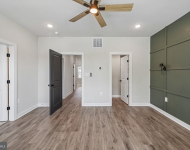 7202 Mountaineer Drive - Photo Thumbnail 21
