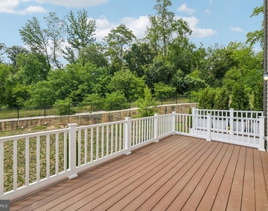 7202 Mountaineer Drive - Photo Thumbnail 33