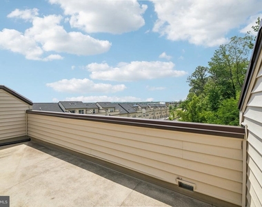 7202 Mountaineer Drive - Photo Thumbnail 32