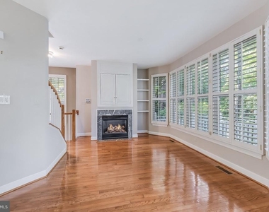 11485 Waterhaven Court - Photo Thumbnail 19