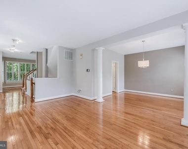 11485 Waterhaven Court - Photo Thumbnail 13