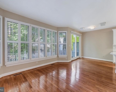 11485 Waterhaven Court - Photo Thumbnail 22