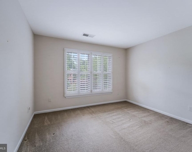 11485 Waterhaven Court - Photo Thumbnail 40